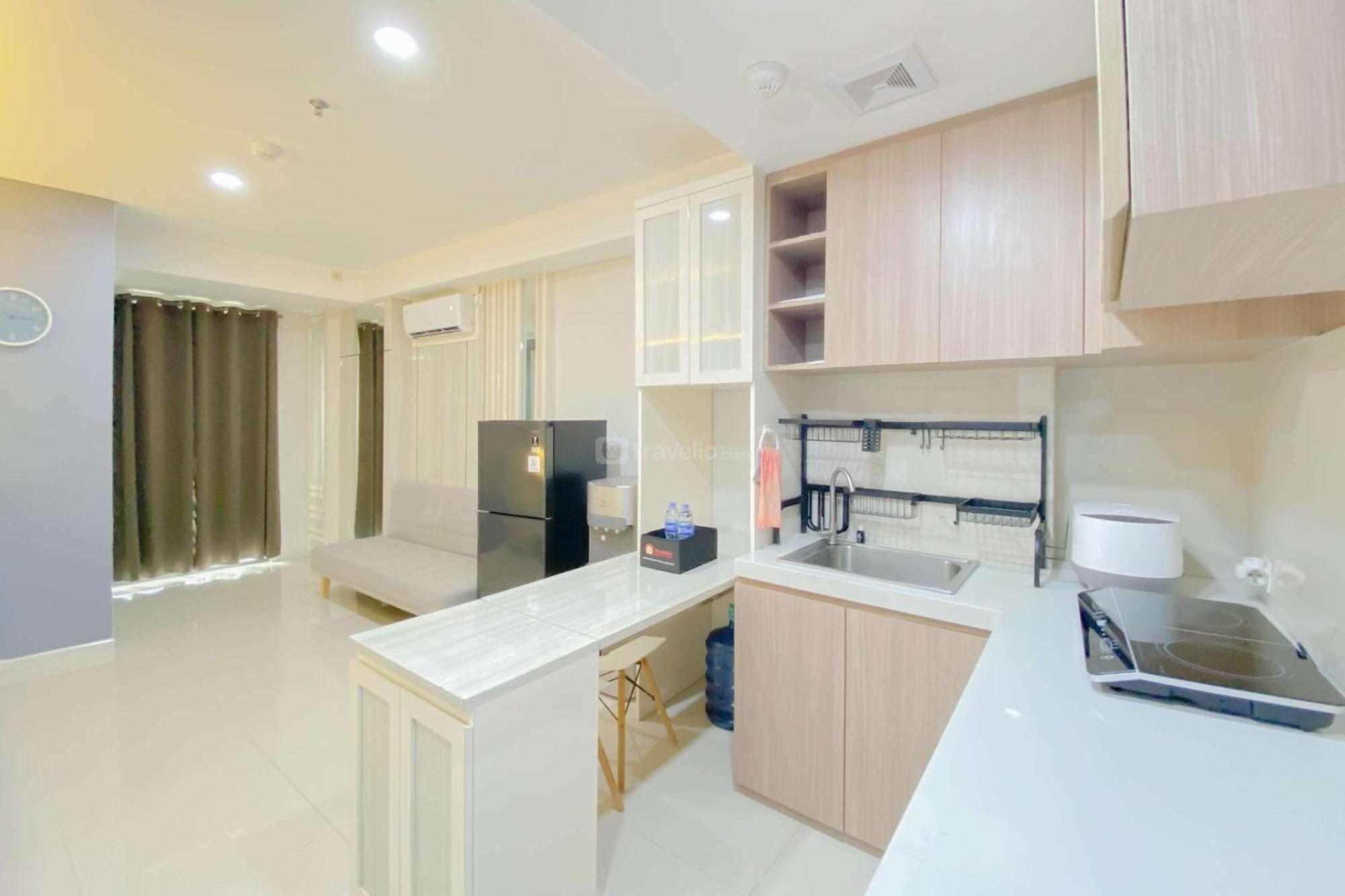 Brand New And Modern 2br At Daan Mogot By Travelio